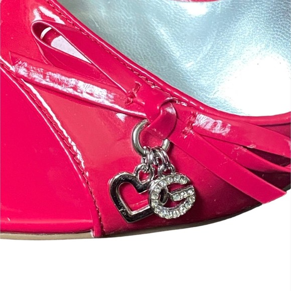 Guess Open Toe Heels Shoes with heart & logo accessories Size 7 Red - Picture 2 of 7